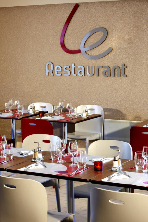 Campanile Calais Hotel Екстериор снимка